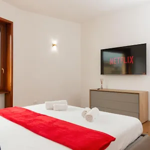 Appartamento Free Parking - 5 Star - Sauna Luxury, Milano